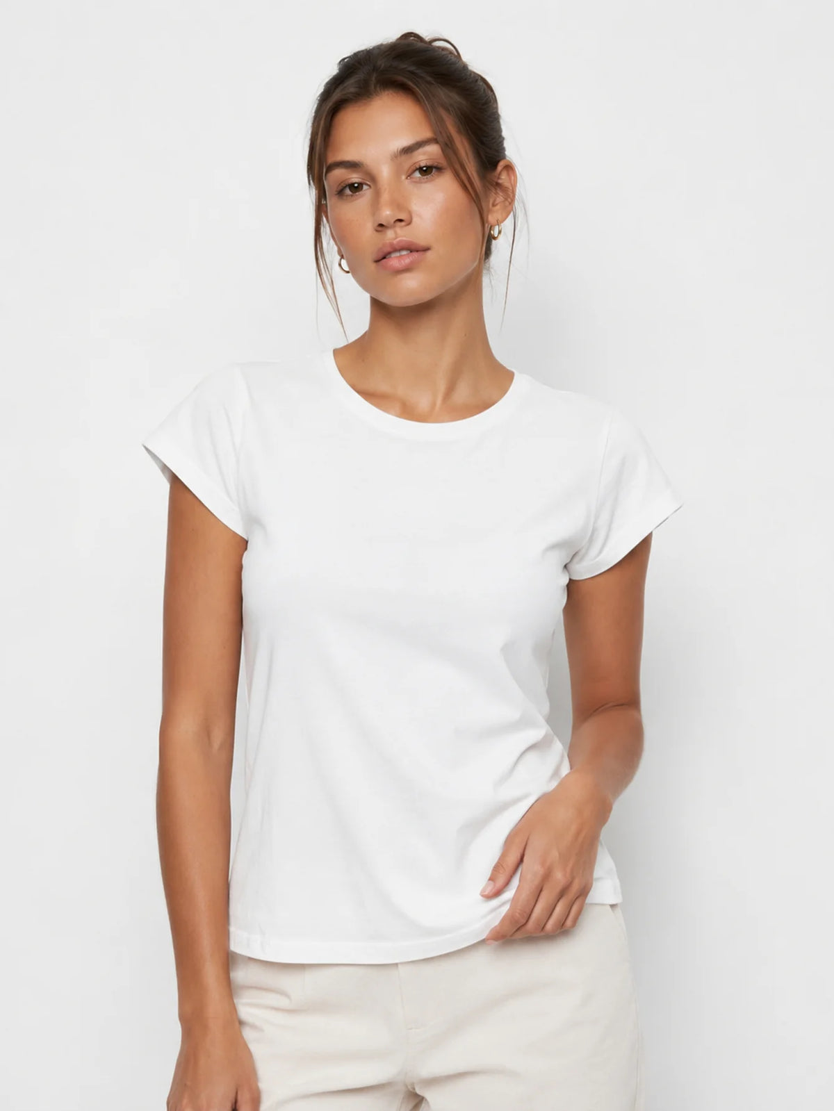 Camiseta básica blanca de algodón para mujer, vista frontal