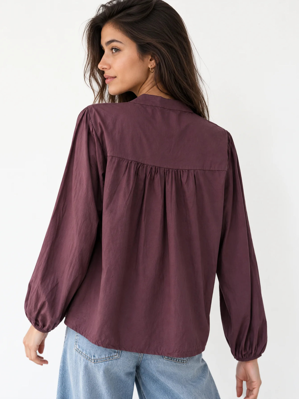 Blusa Boho de Algodón con Tachuelas Doradas