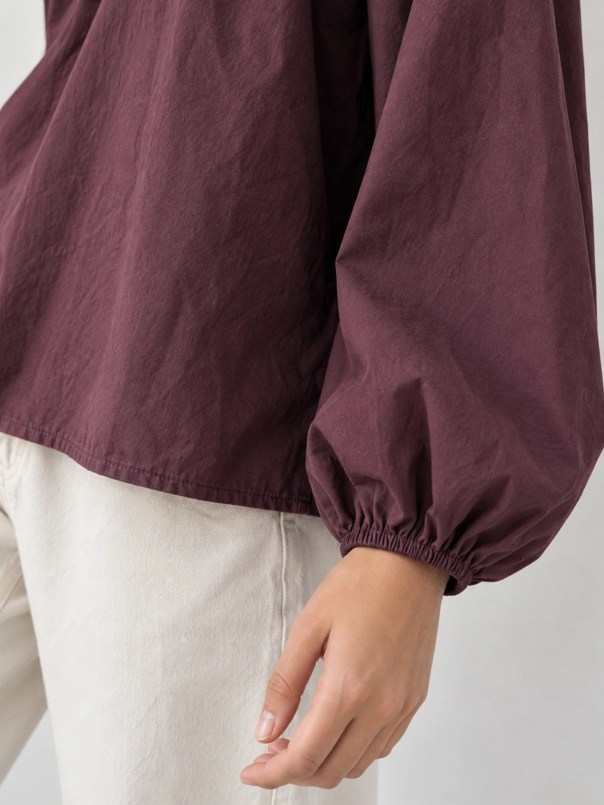 Blusa Boho de Algodón con Tachuelas Doradas